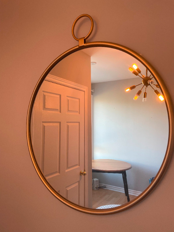 Round Mirror (Gold) in Home Décor & Accents in City of Toronto