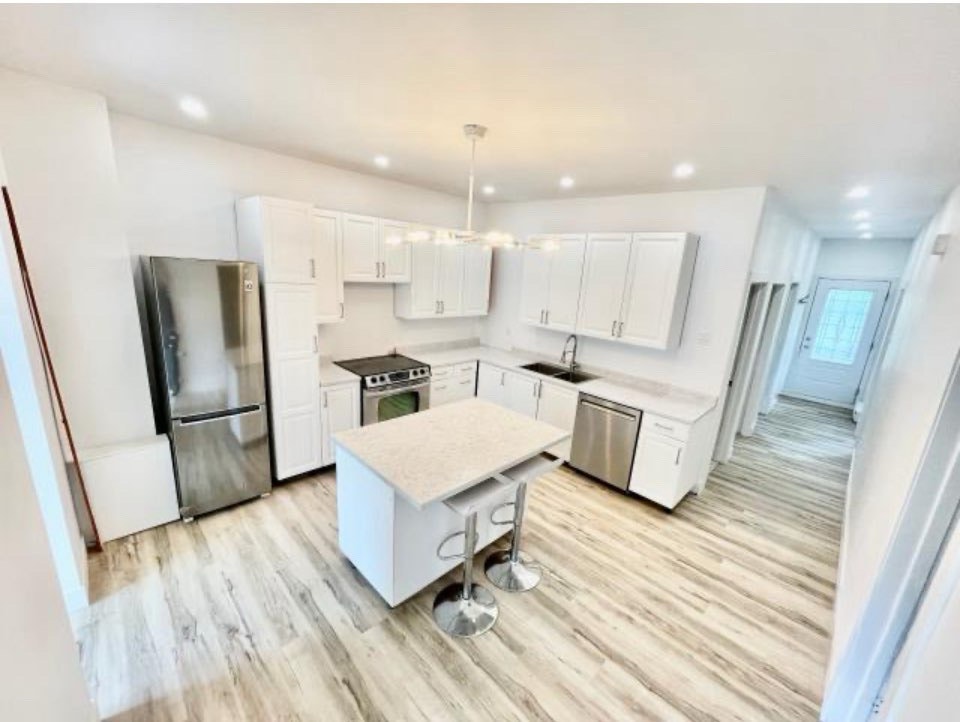 Spacieux appartement rénové de 3 chambres près du Canal Lachine — photo 2