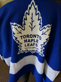 Retro Leafs jersey
