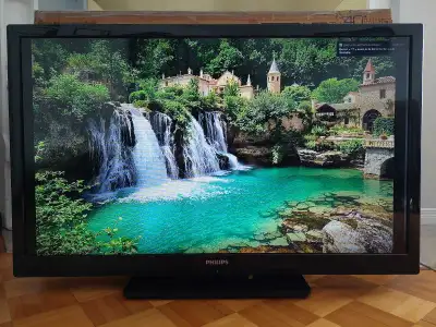 TV PHILIPS 40", View more