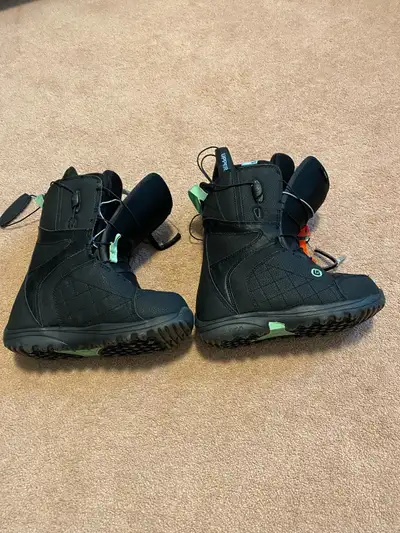 snowboard boots size 6, View more