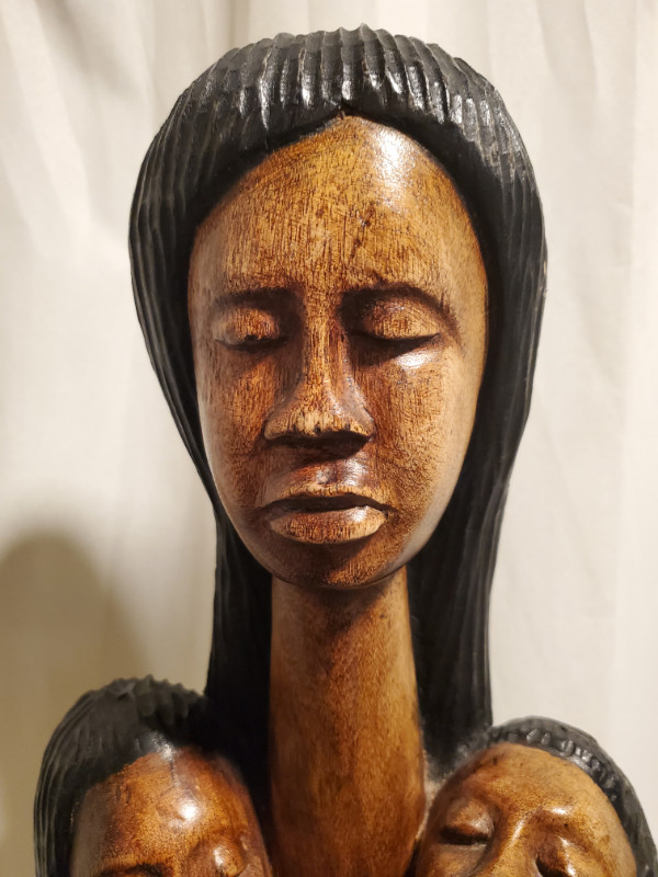 LARGE AFRICAN CARVING...THE FAMILY in Arts & Collectibles in City of Toronto - Image 2