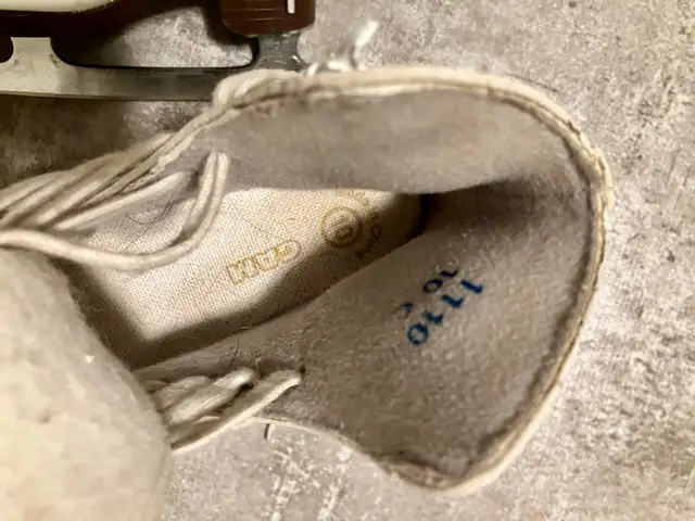 GAM children’s figure skates size 10 in Skates & Blades in Calgary - Image 6