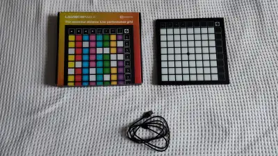 Contrôleur Novation Launchpad X Controller, View more