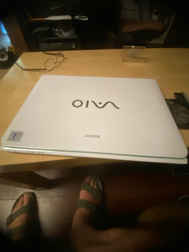 Laptop Sony  15.6” i5 win10|office in Laptops in Markham / York Region