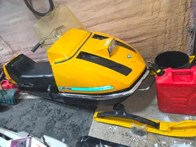 Olympique avec un 335 e (starter électrique) moteur gros shaft. Décompresseur lighter lumières fonct...