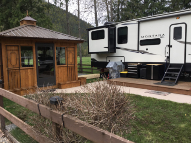 2020 Montana High Country Fifth Wheel in RVs & Motorhomes in Vernon - Image 2