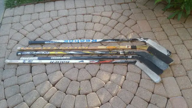 Right/Left/Goalie Hockey Sticks and Hockey Equipment equopment in Hockey in Markham / York Region - Image 5