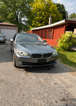 2012 BMW 5 Series