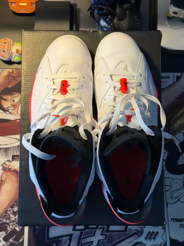 Air Jordan Retro 6 Infrared Size 13 in Men's Shoes in Markham / York Region - Image 3