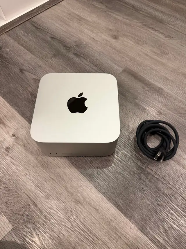 Mac Studio M1 Max 32GB/512GB Silver - 24-core GPU | Desktop