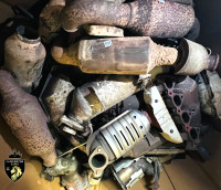 ⭐We buy catalytic converters, DOC and    DPF materials.⭐