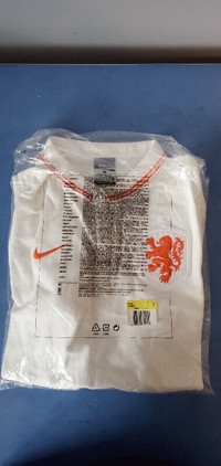 Authentic Nike Holland Men's Polo NWT