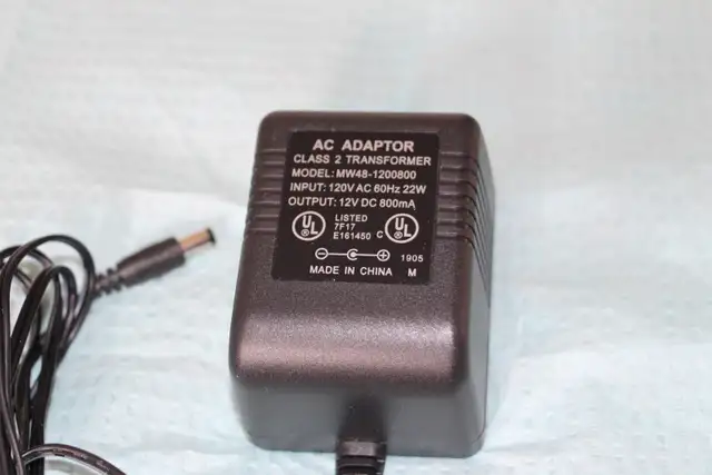 Power Adapters/chargers of various types in General Electronics in Edmonton - Image 4