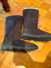 Ugg boots for sale !