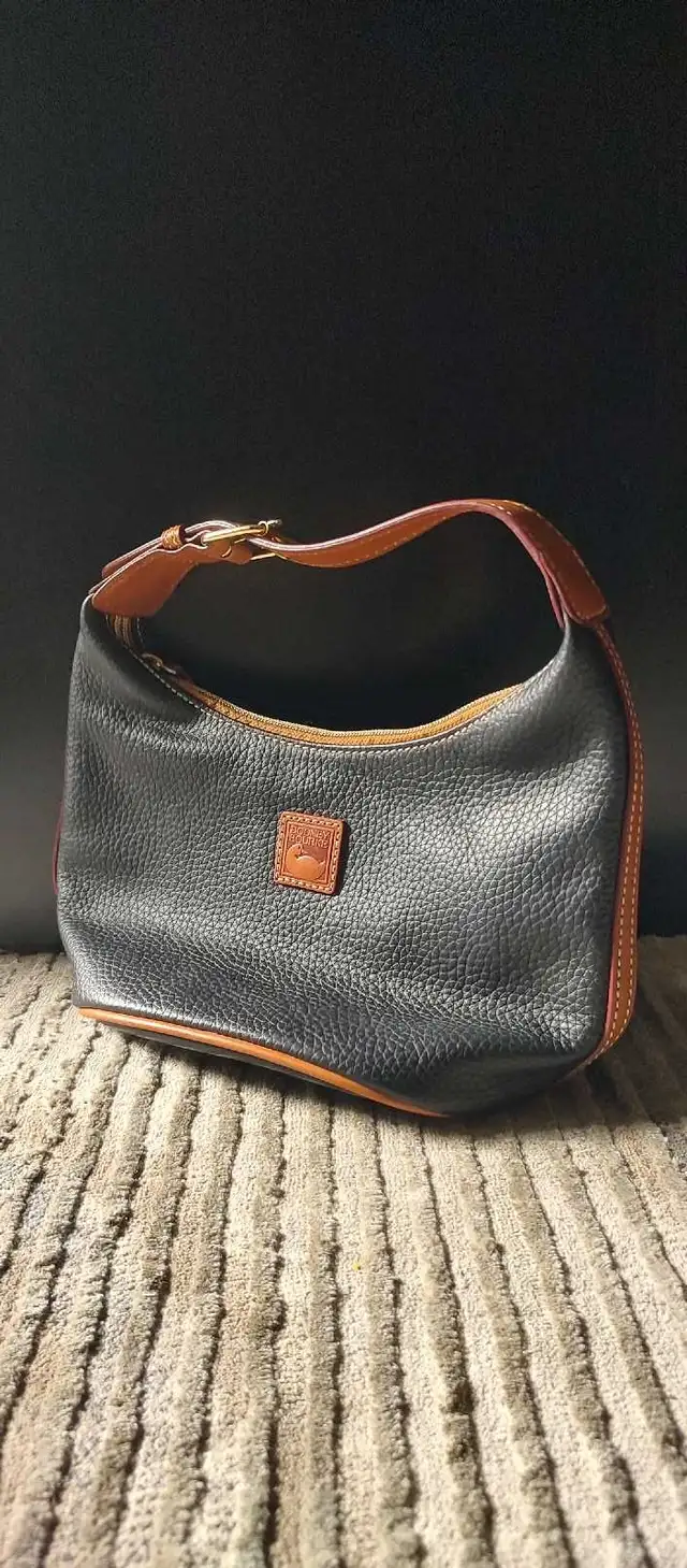 Dooney & Bourke Handbag