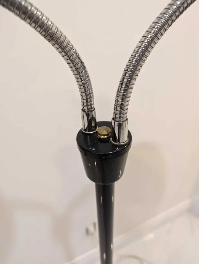 MCM two light gooseneck floor lamp in black in Indoor Lighting & Fans in Oshawa / Durham Region - Image 8