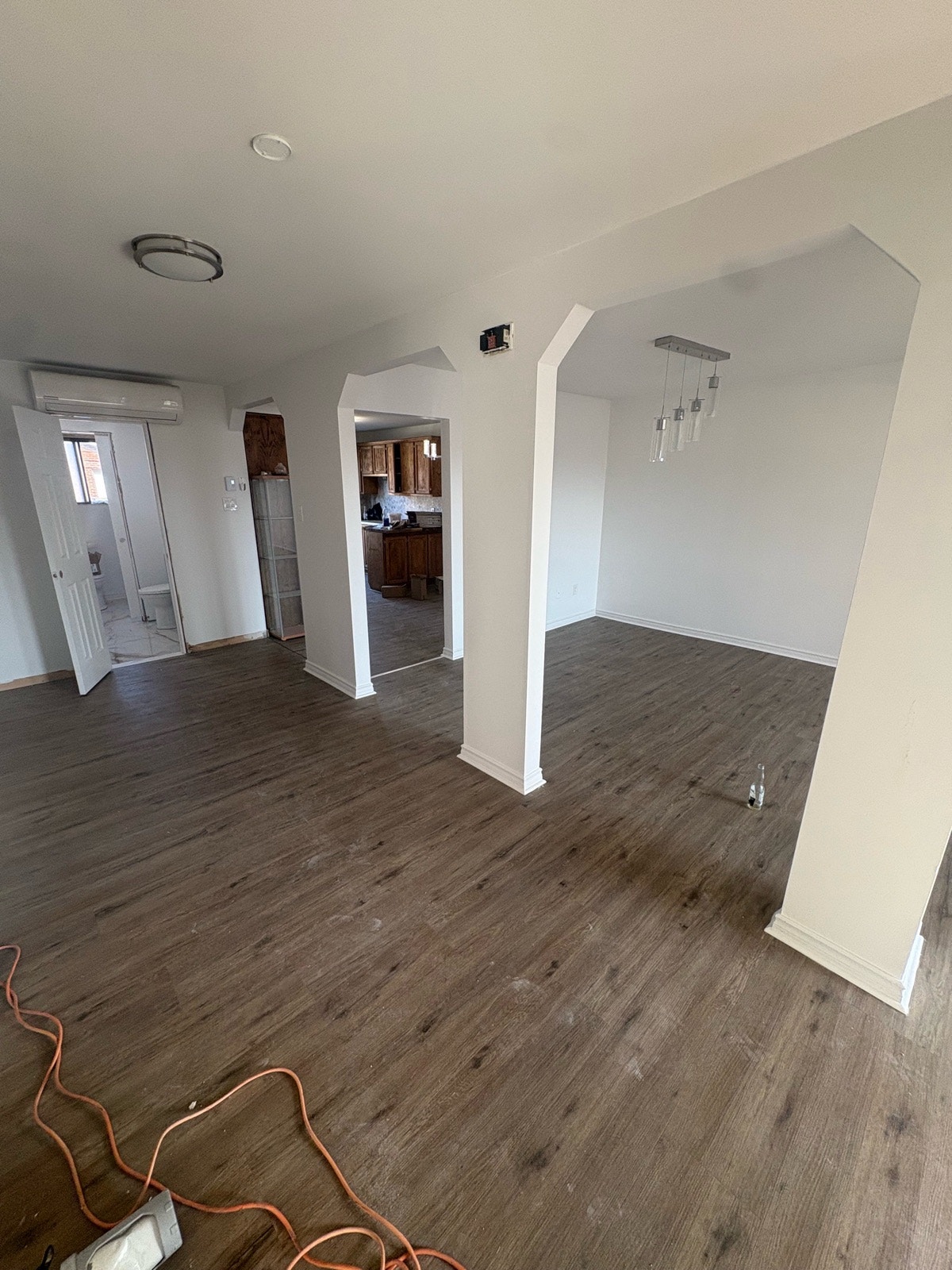 6952 Av. Léon-Trépanier — photo 2