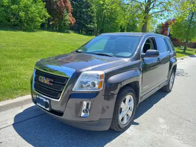 GMC Terrain AWD (2015) 114k kilometres ONLY ONE OWNER 2.4 engine (4 cylinder) very cheap on gas Clea...