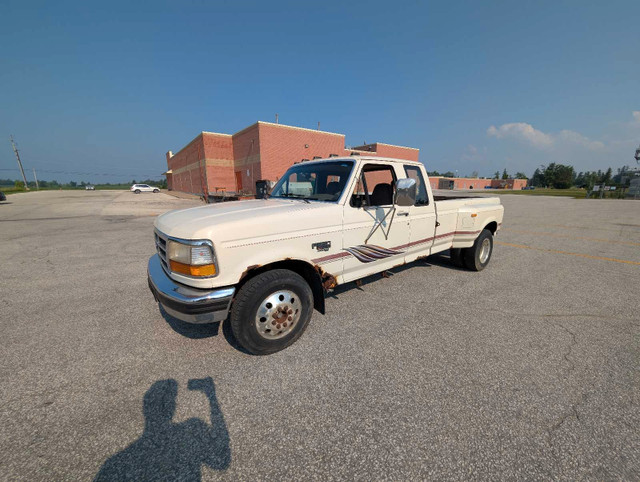 1995 Ford F350 in Cars & Trucks in Barrie - Image 2