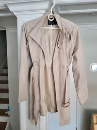 Urban Behavior Spring/Fall Light Trench Coat (Size XS)