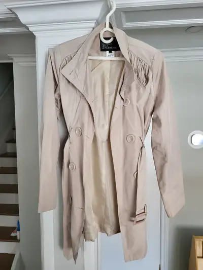 Urban Behavior Spring/Fall Light Trench Coat (Size XS), View more