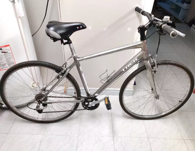 Trek FX 7.3 Hybrid Commuter Bike ⎮ 7 Speed, View more