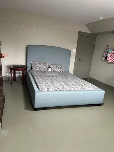 Room in Burnaby
