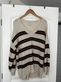 American Eagle Oversized Knit Sweater- Size Medium