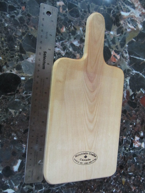 Wooden cutting board in Kitchen & Dining Wares in Nelson - Image 4