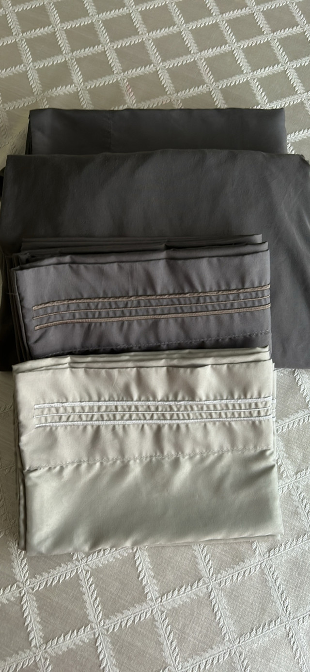 Twin XL Sheet Set - $20 in Bedding in Oakville / Halton Region