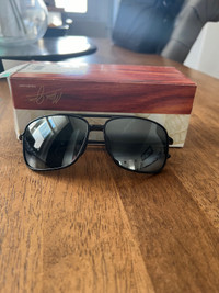 Selling Maui Jim Sunglasses