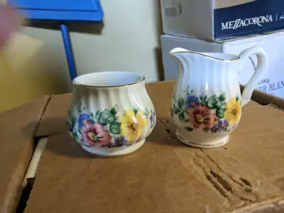 Royal Oak Sugar and Cream Set, View more
