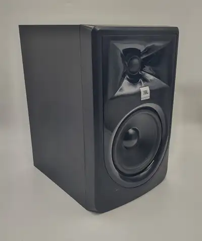 JBL Series 3 305P MKII Powered 2-Way Studio Monitor, View more