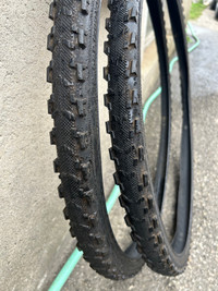 700c Bike tires  