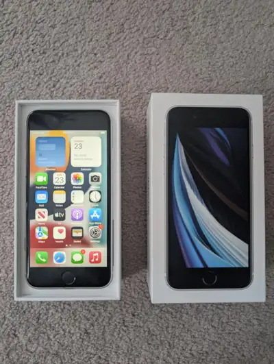 Hello. I have a Black iPhone SE, Second Gen,128 GB, Perfect Condition. Battery health is 100%. The p...