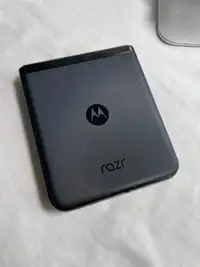 Motorola Razr+ plus 2023 Factory Unlocked GSM 8Gb/256Gb Black!