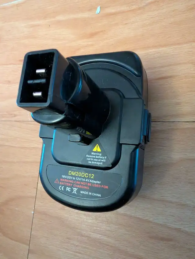 Battery Adapter for Dewalt 20V to 12V/14.4V, DM20DC12 Adapter in Power Tools in Oshawa / Durham Region - Image 2