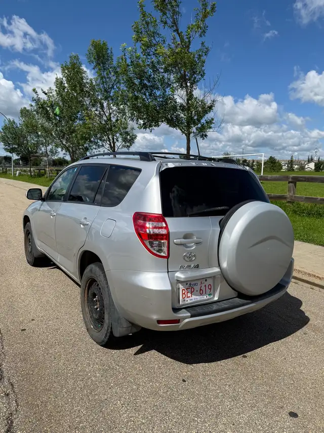 2011 toyta rav4552945033549588484
