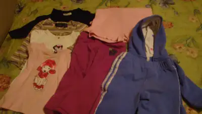 CLOTHING BUNDLE 12 MONTH GIRL FIFTEEN ITEMS P/U QUEENSLAND SE, View more