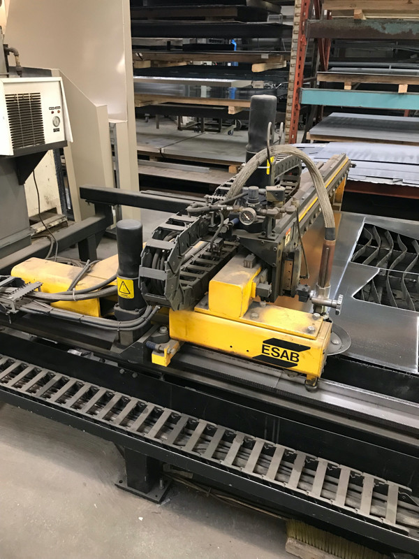 ESAB Plasma Cutting Table in Other Business & Industrial in Mississauga / Peel Region - Image 2