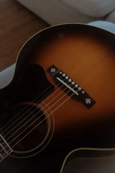 Trade // Sell Gibson J-185, View more