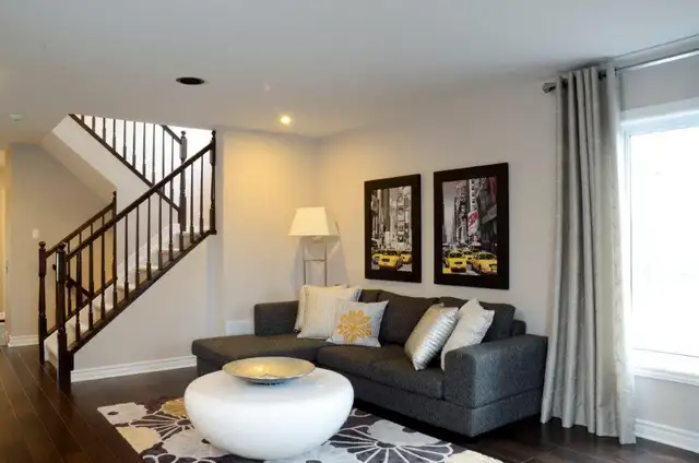 BEAUTIFUL 3 BEDROOMS HOUSE FOR RENT IN BARRHAVEN