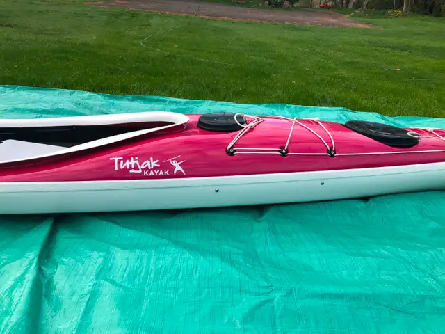 Kayak Tutjak ILA 165 à dérive blanc et rose + accessoires in Water Sports in Laval / North Shore - Image 6