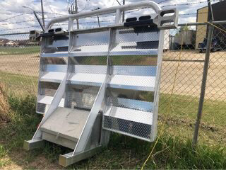 ALUMINUM LOGGING STYLE HEADACHE RACK in Other Parts & Accessories in Edmonton - Image 2