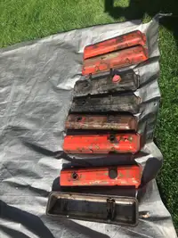 Sbc valve covers two sets are 1965 vintage the other two sets ar