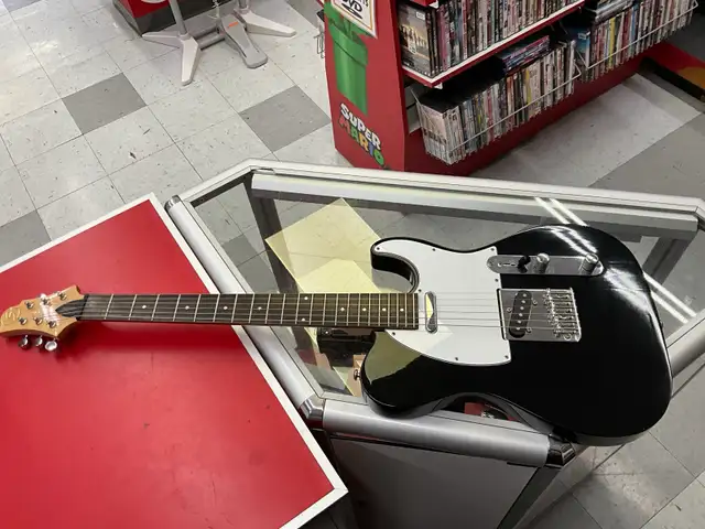 Greg Bennett Electric Guitar