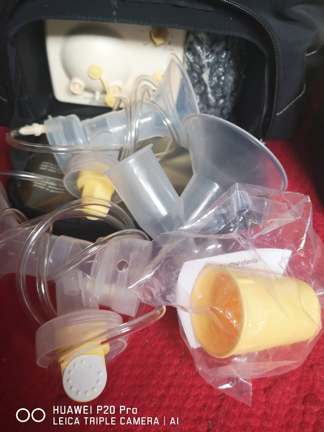 Medela Milk pump machine  in Health & Special Needs in City of Toronto - Image 4