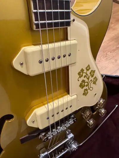 ES-295 Scotty Moore, View more