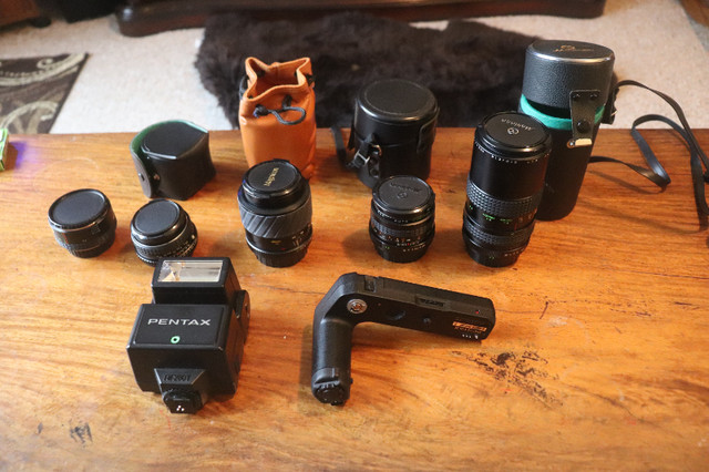 Used lenses for 35 mm film camera in Cameras & Camcorders in St. Catharines